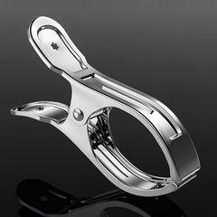 Single oversized stainless steel household clip