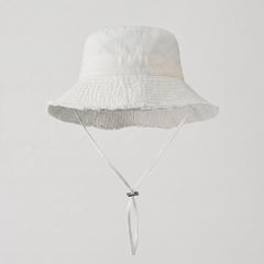 White frayed-edge bucket hat