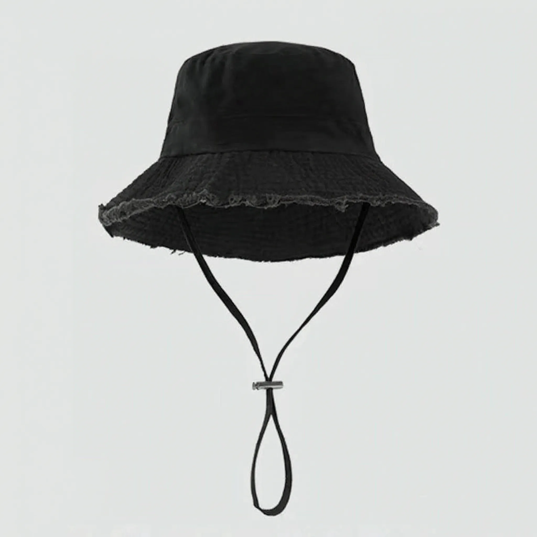 Black frayed-edge bucket hat