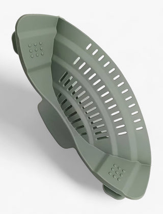 Gray clip-on silicone pot strainer