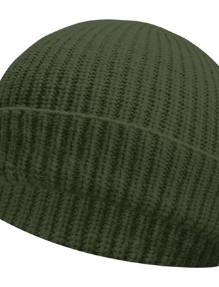 Green short-cuff rib-knit beanie