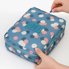 Blue Flowers makeup travel organizer